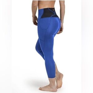Tommie Copper Ultra-Fit Lower Back Support Capri Leggings - Blue - Medium